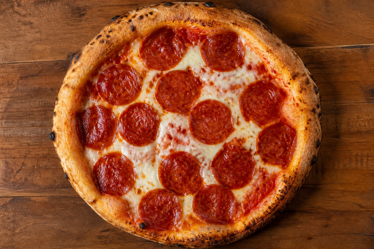 Pizza com peperoni Bonatti